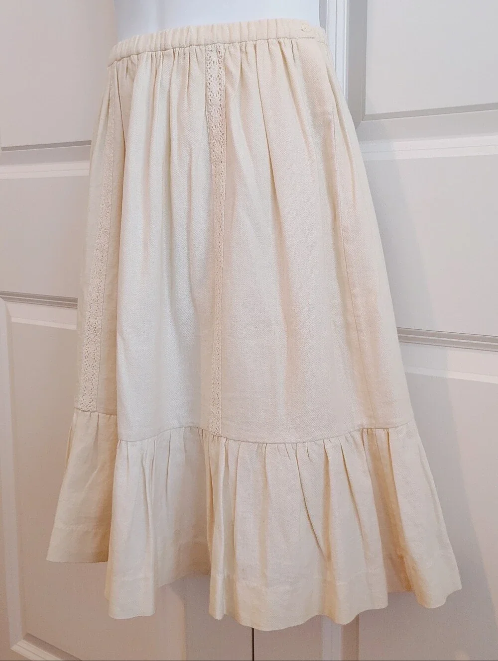 Bonpoint Cream Skirt Wool/Cotton Blend (French Brand)